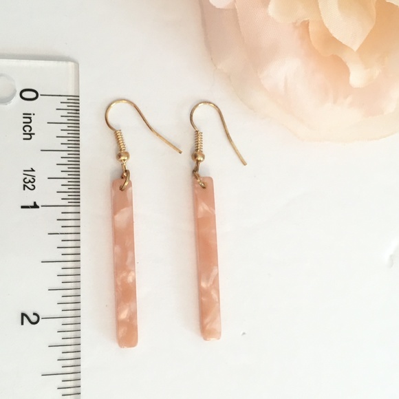 Pink Tortoise Shell Bar Minimalist Dangle Earrings - Picture 4 of 6
